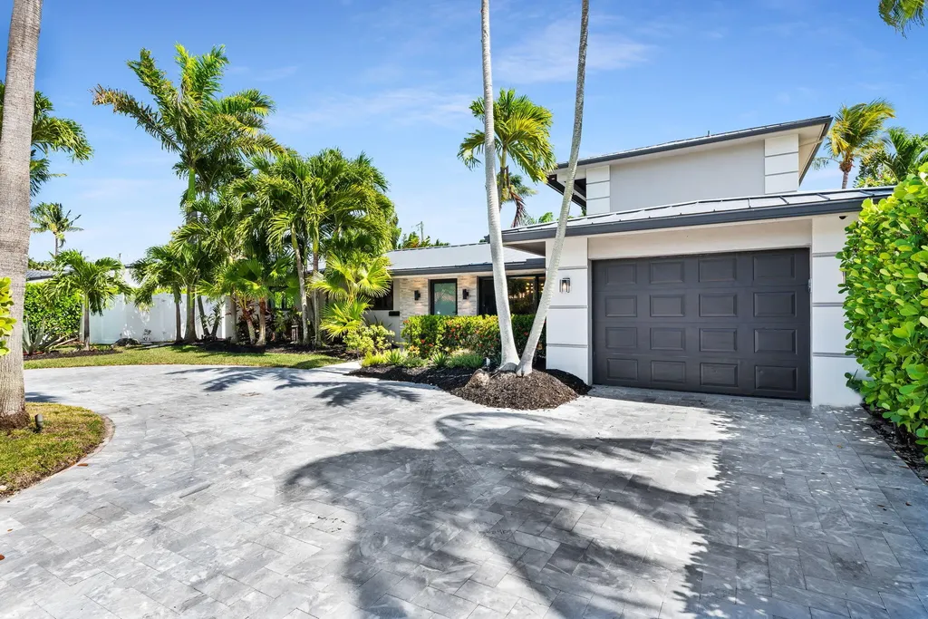 1100 SE 5th Court Deerfield Beach FL 33441