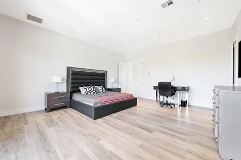 1100 SE 5th Court Deerfield Beach FL 33441