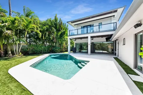 1100 SE 5th Court Deerfield Beach FL 33441
