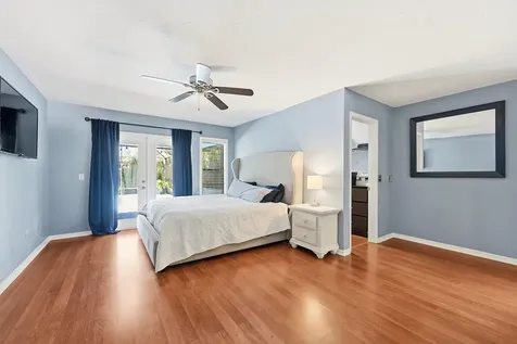 724 24th Square Vero Beach FL 32962
