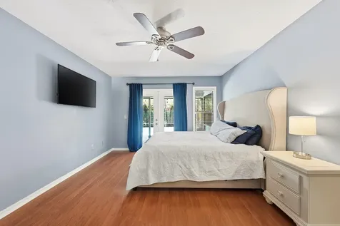 724 24th Square Vero Beach FL 32962