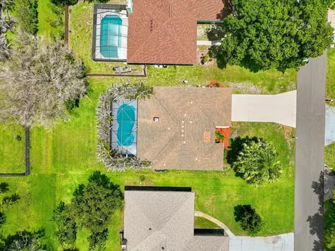 724 24th Square Vero Beach FL 32962