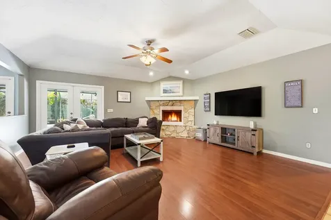 724 24th Square Vero Beach FL 32962