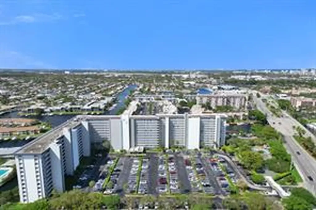 801 S Federal Highway Pompano Beach FL 33062