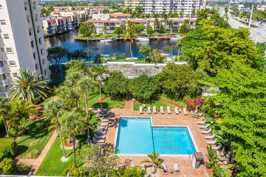 801 S Federal Highway Pompano Beach FL 33062