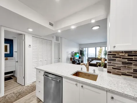 801 S Federal Highway Pompano Beach FL 33062