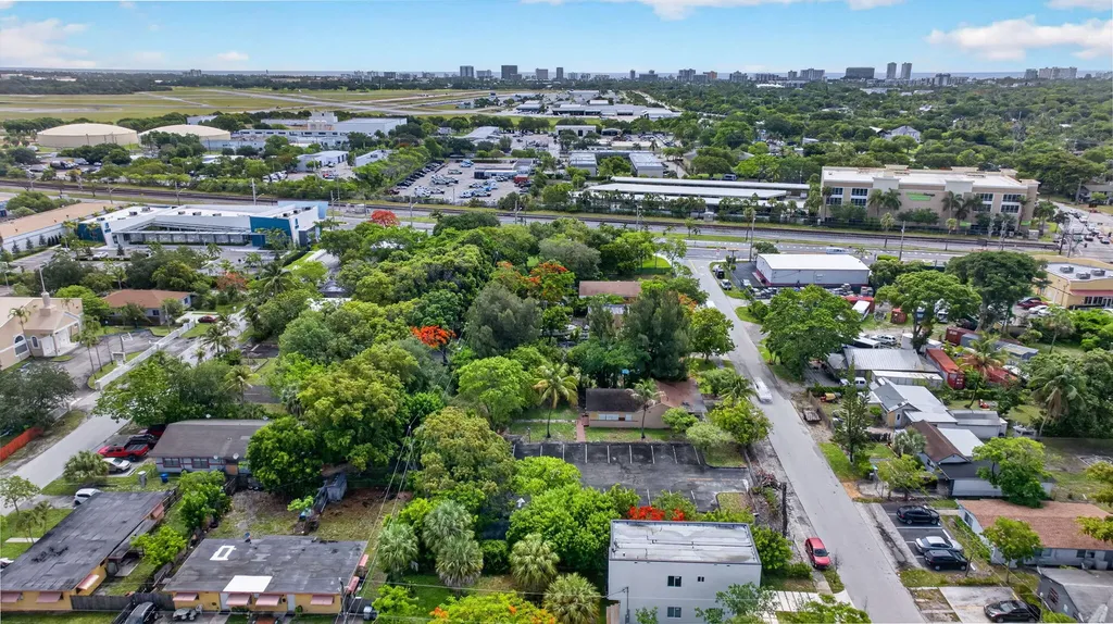 129 NW 11th Street Pompano Beach FL 33060