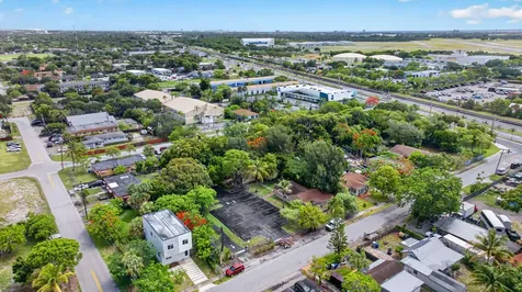 129 NW 11th Street Pompano Beach FL 33060