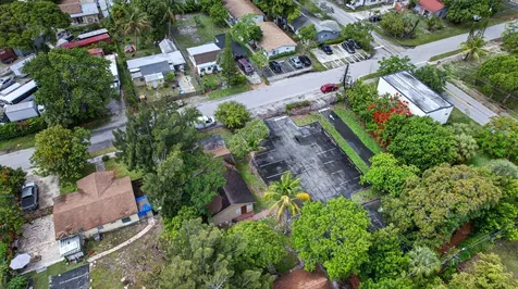 129 NW 11th Street Pompano Beach FL 33060