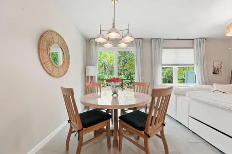 3905 SE Mentmore Lane Stuart FL 34997
