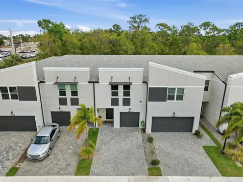 3905 SE Mentmore Lane Stuart FL 34997