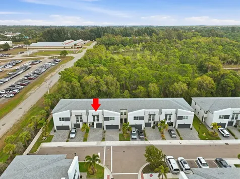 3905 SE Mentmore Lane Stuart FL 34997