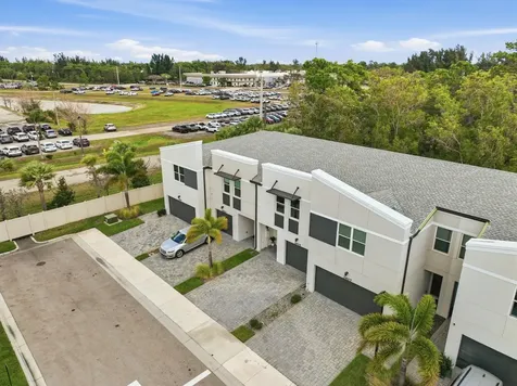 3905 SE Mentmore Lane Stuart FL 34997