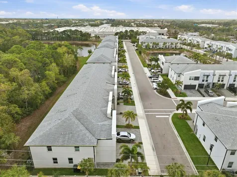 3905 SE Mentmore Lane Stuart FL 34997