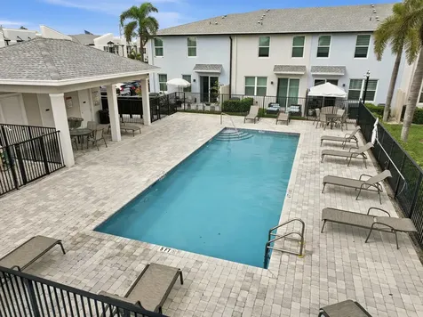 3905 SE Mentmore Lane Stuart FL 34997
