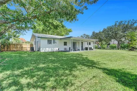 5101 NE 27th Avenue Lighthouse Point FL 33064