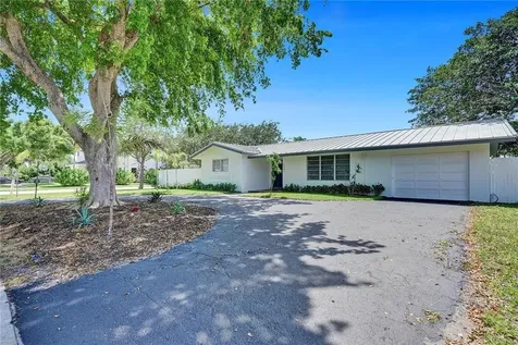 5101 NE 27th Avenue Lighthouse Point FL 33064