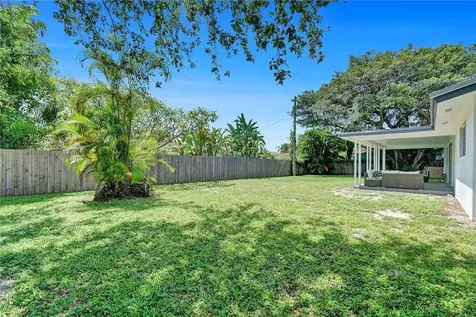 5101 NE 27th Avenue Lighthouse Point FL 33064