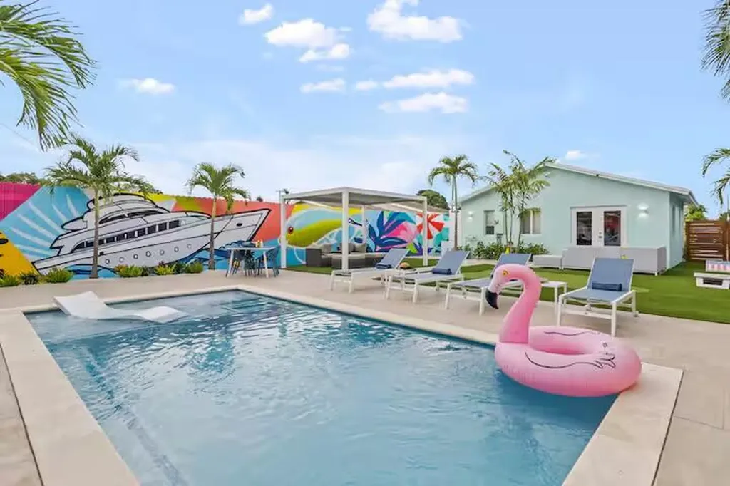 322 NW 4th Avenue Delray Beach FL 33444