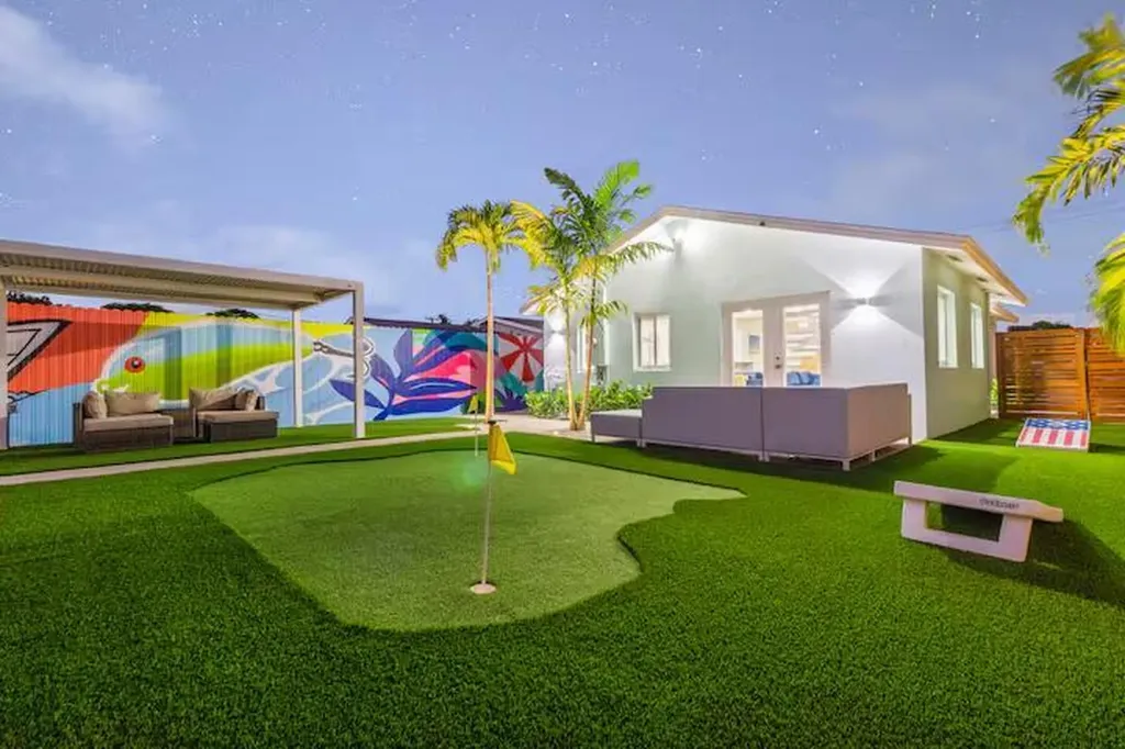 322 NW 4th Avenue Delray Beach FL 33444