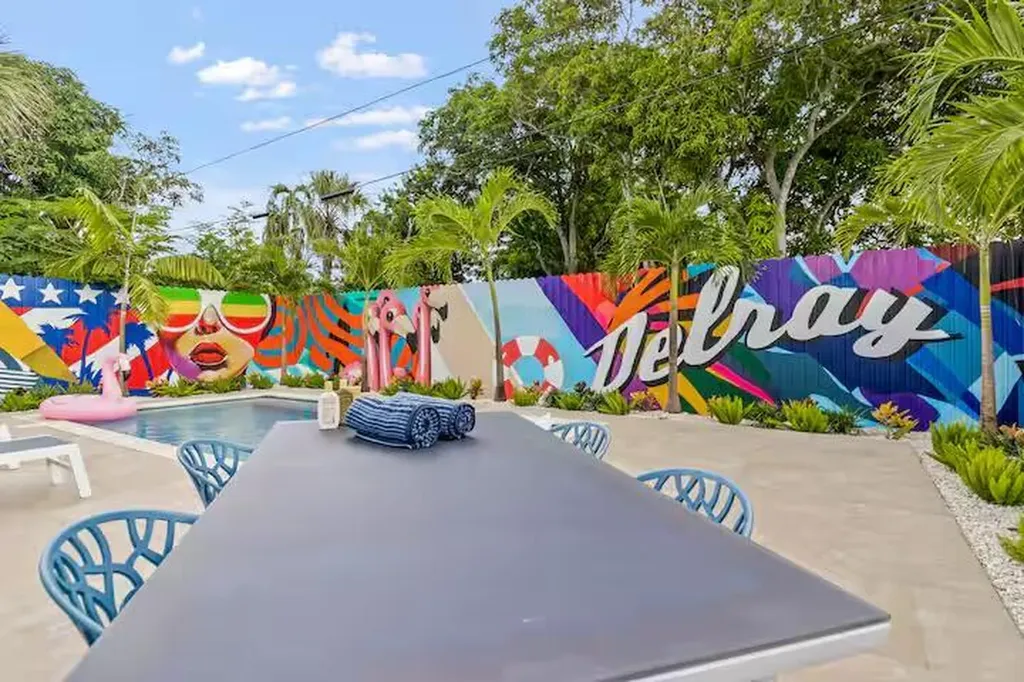 322 NW 4th Avenue Delray Beach FL 33444