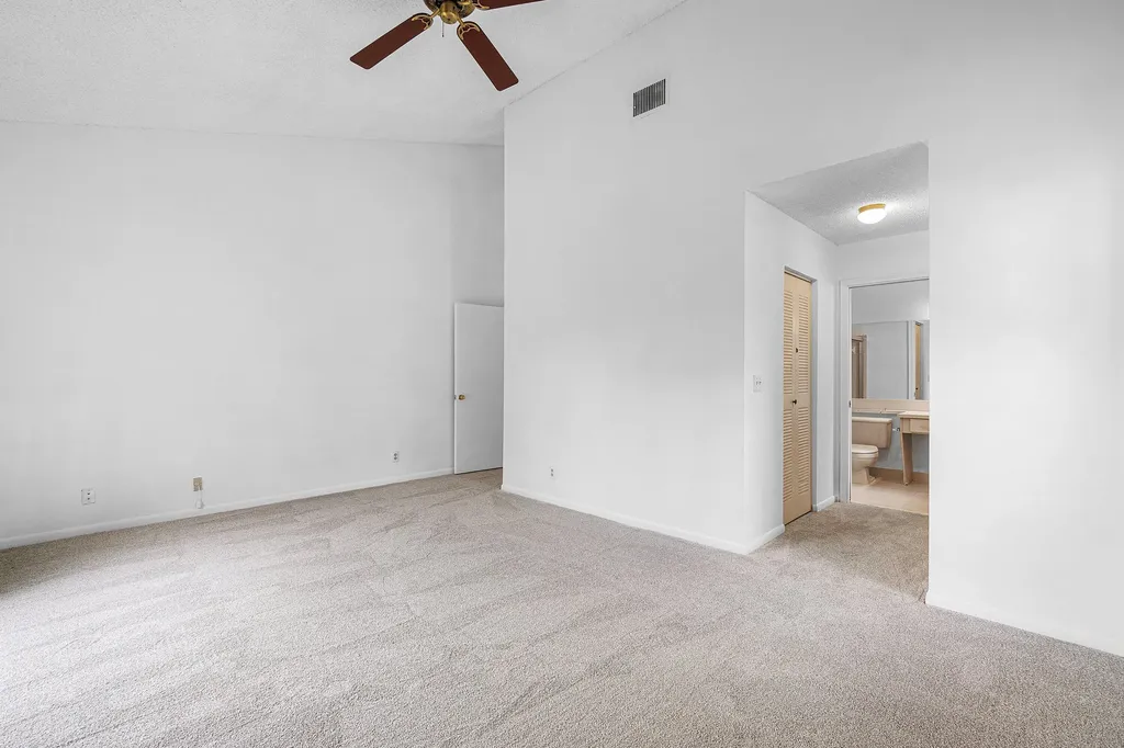 9297 Laurel Green Drive Boynton Beach FL 33437