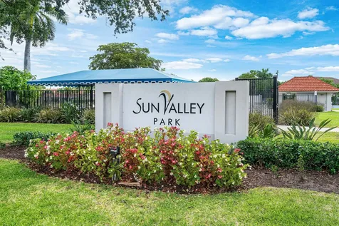 9297 Laurel Green Drive Boynton Beach FL 33437