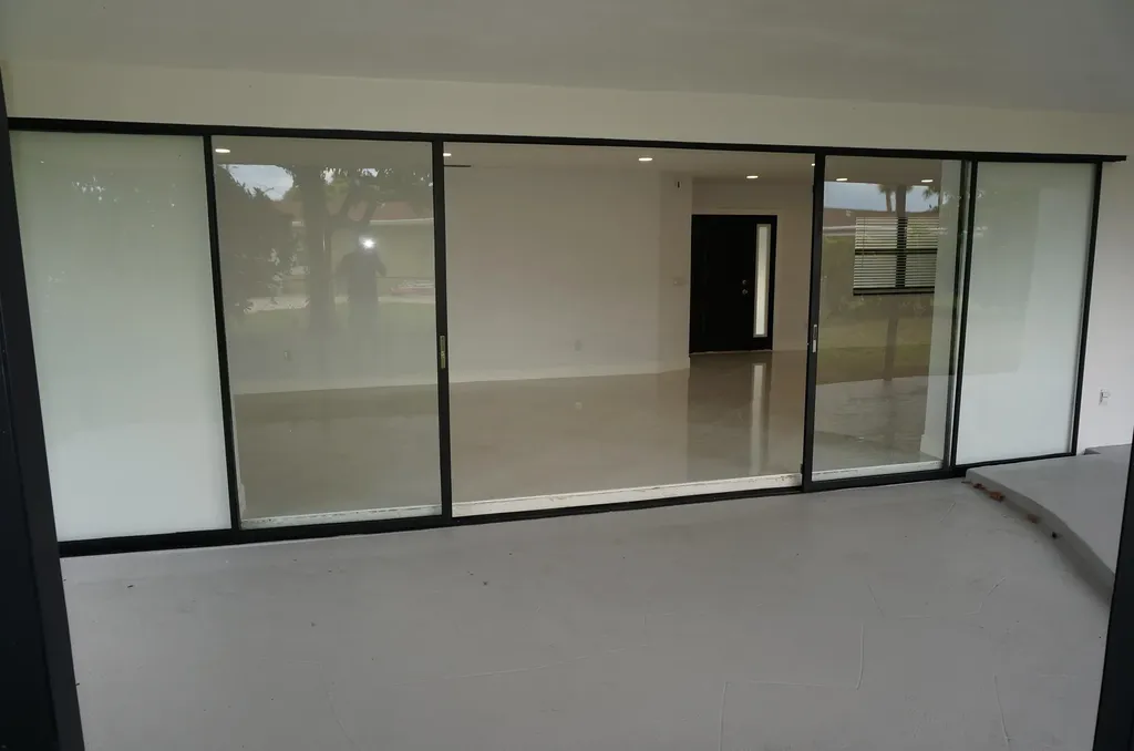 1513 39th Street West Palm Beach FL 33407