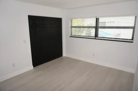 1513 39th Street West Palm Beach FL 33407