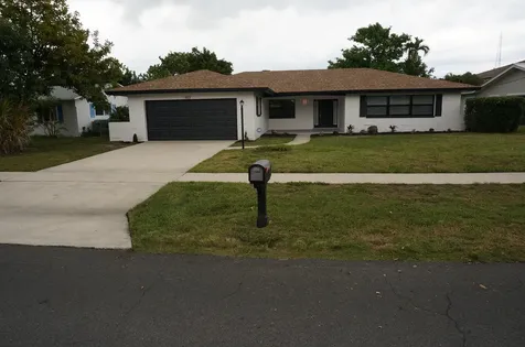 1513 39th Street West Palm Beach FL 33407