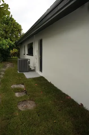 1513 39th Street West Palm Beach FL 33407