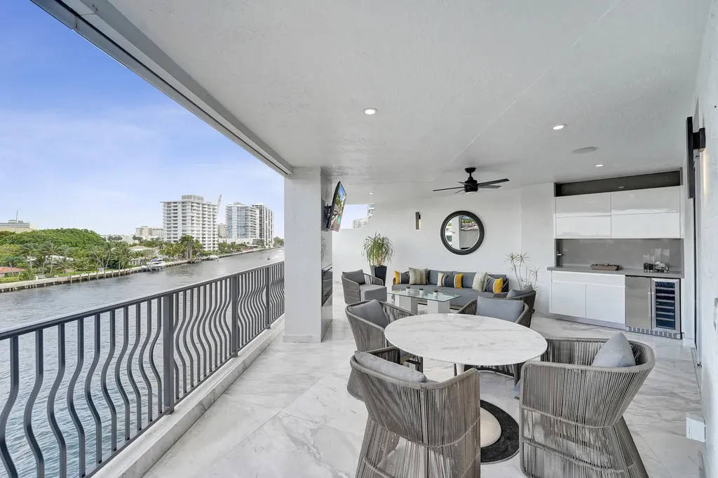 615 Bayshore Drive Fort Lauderdale FL 33304