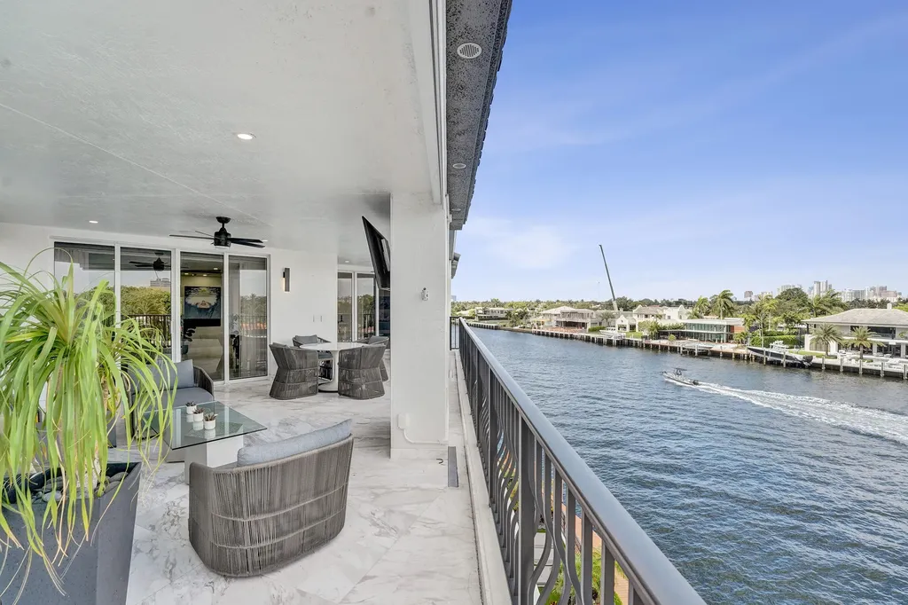 615 Bayshore Drive Fort Lauderdale FL 33304