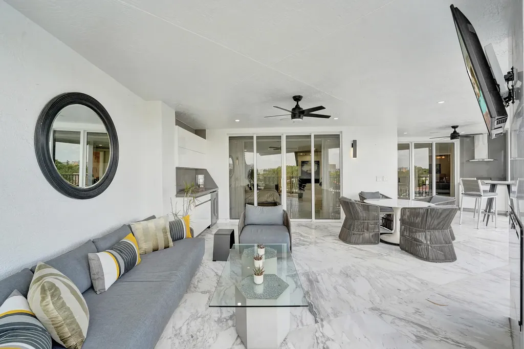 615 Bayshore Drive Fort Lauderdale FL 33304