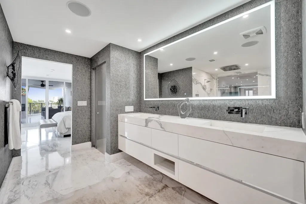 615 Bayshore Drive Fort Lauderdale FL 33304