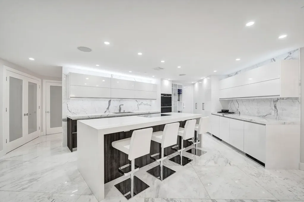 615 Bayshore Drive Fort Lauderdale FL 33304