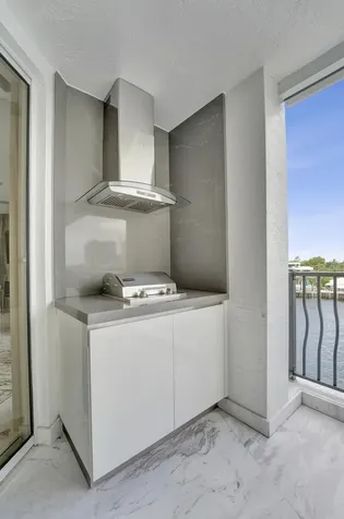 615 Bayshore Drive Fort Lauderdale FL 33304