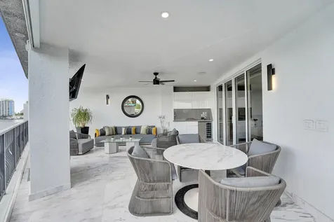 615 Bayshore Drive Fort Lauderdale FL 33304