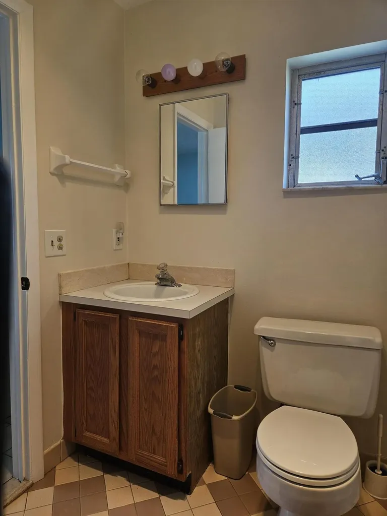 5531 S 37th Street Greenacres FL 33463