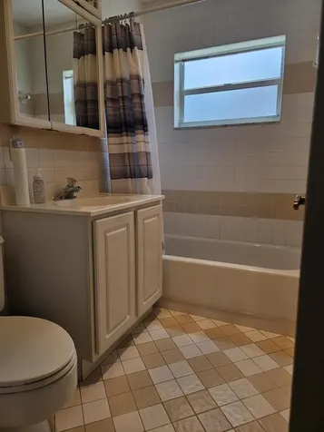 5531 S 37th Street Greenacres FL 33463