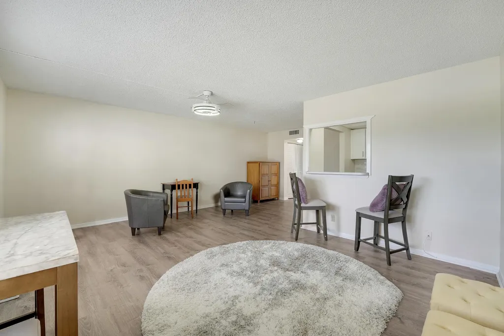 16 Mansfield A Boca Raton FL 33434