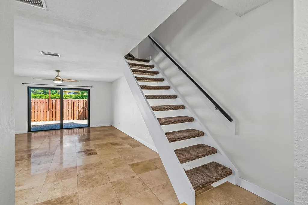 2700 S Oakland Forest Drive Oakland Park FL 33309