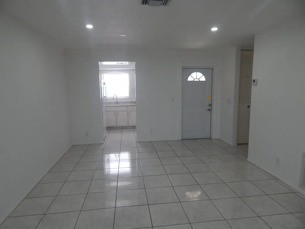 2930 E Ashley Drive Drive E West Palm Beach FL 33415