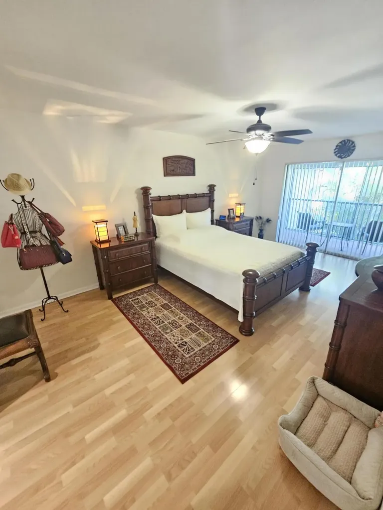 1412 SW 110th Way Davie FL 33324