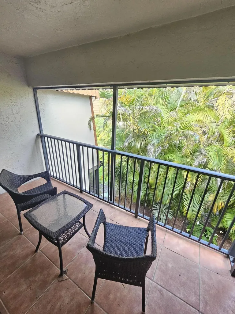 1412 SW 110th Way Davie FL 33324