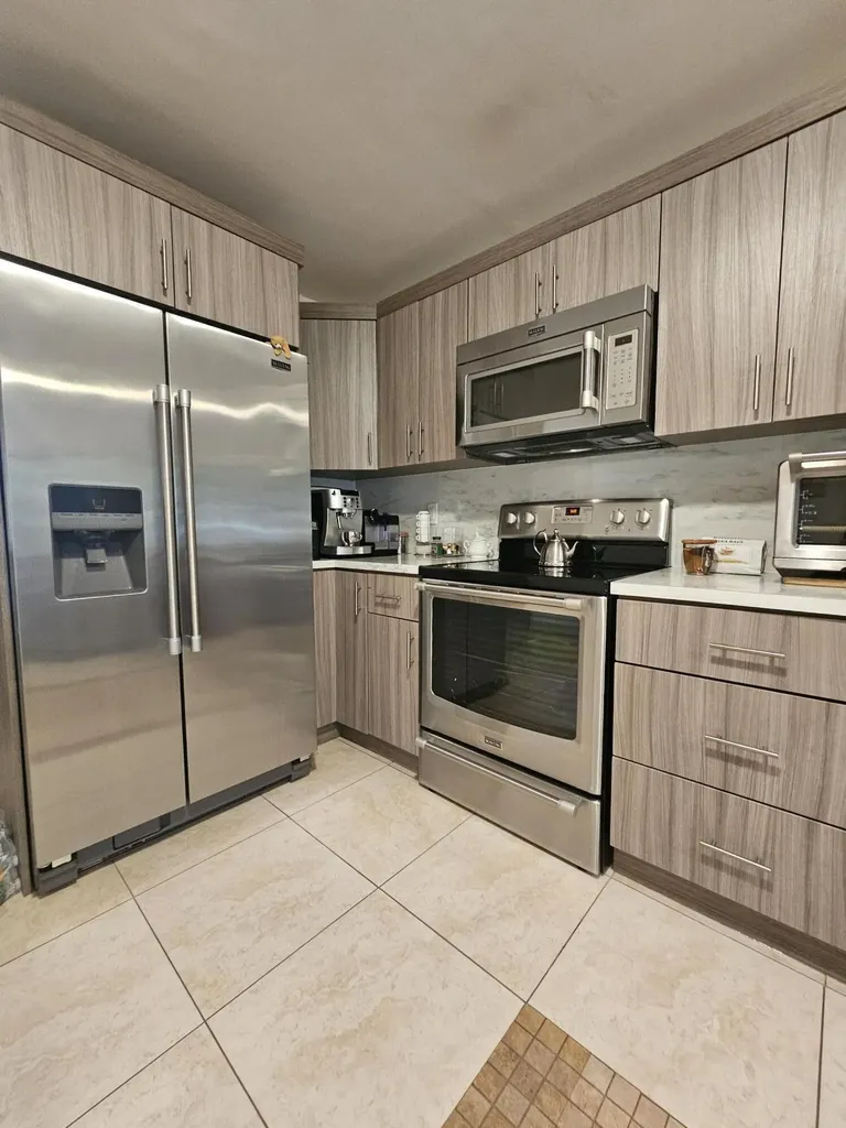 1412 SW 110th Way Davie FL 33324