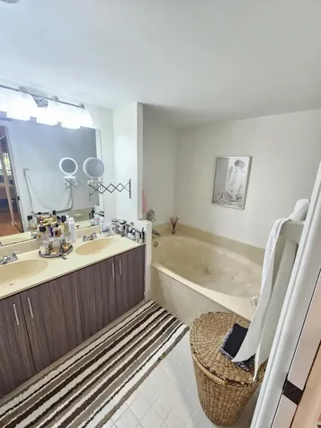 1412 SW 110th Way Davie FL 33324