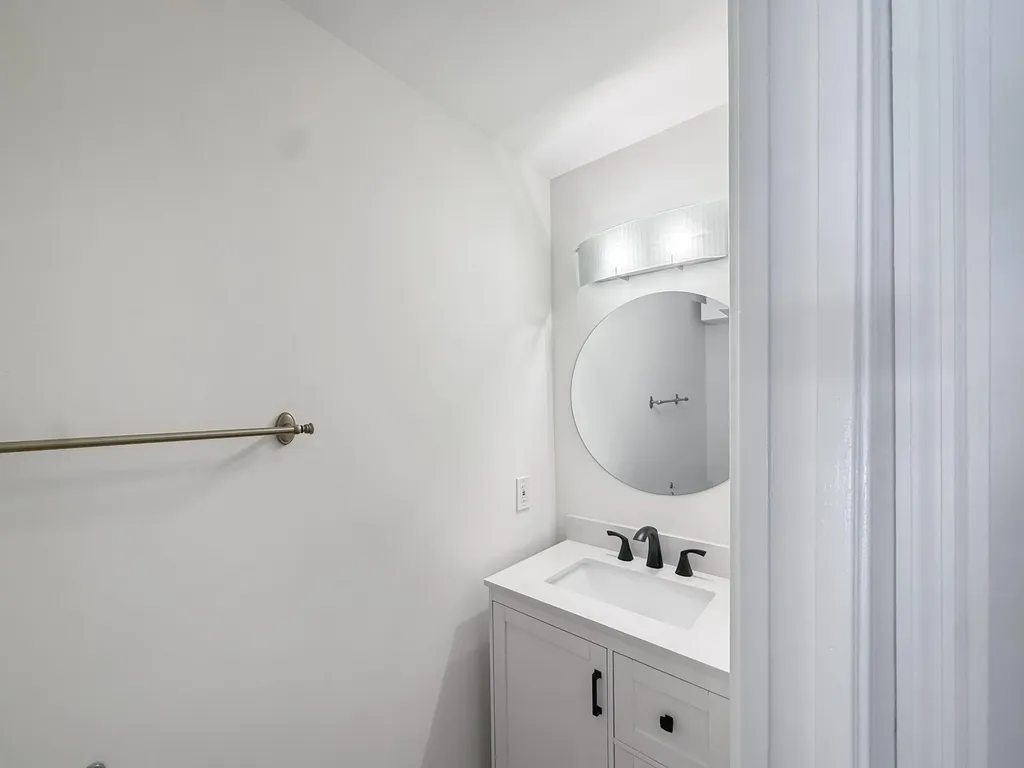 2700 S Oakland Forest Drive Oakland Park FL 33309