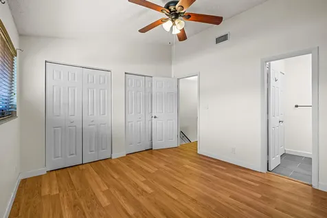 2700 S Oakland Forest Drive Oakland Park FL 33309