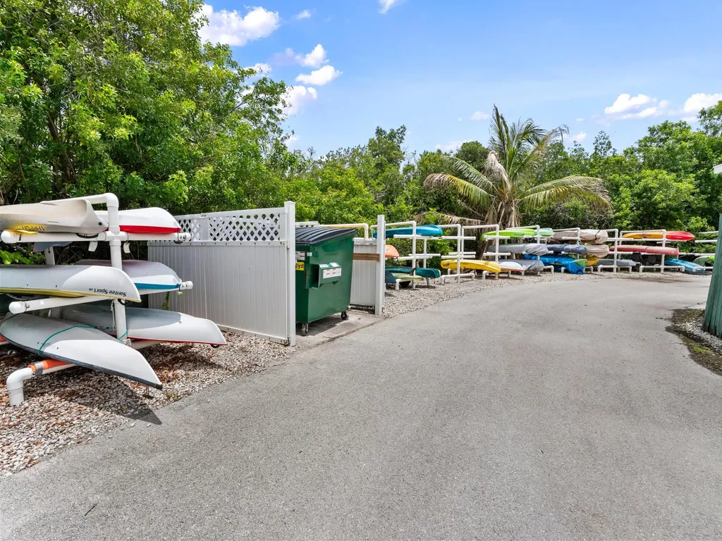 625 W Lake Jasmine Circle Vero Beach FL 32962